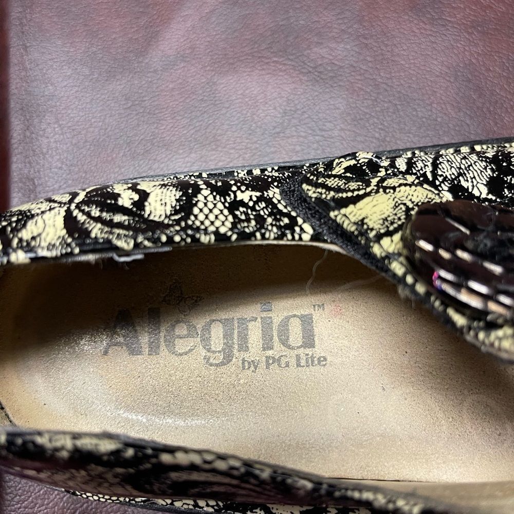 Algeria Paloma Mary Jane shoes black and tan patent leather. Size 36 - Picture 3 of 16